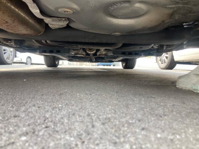 VOLKSWAGEN POLO 2011 Image 31