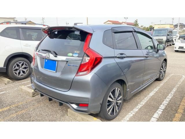 HONDA FIT HYBRID 2018 Image 31