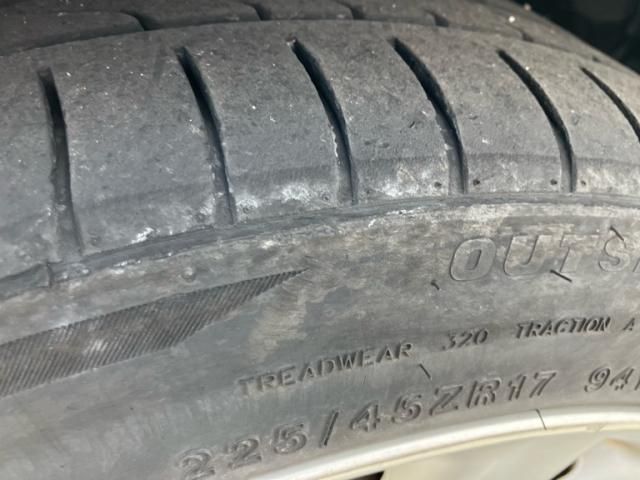 TOYOTA LEXUS IS250 2010 Image 31