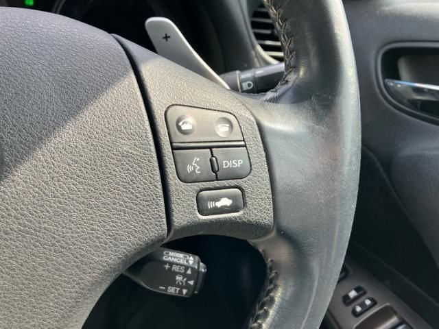 TOYOTA LEXUS IS250 2010 Image 31