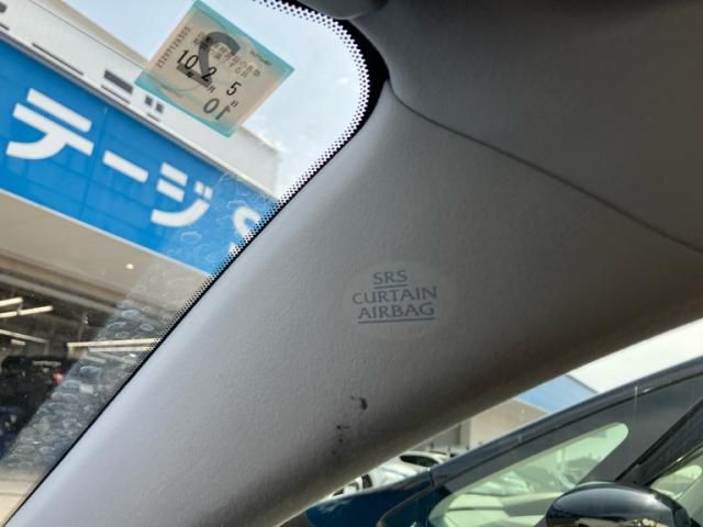 TOYOTA LEXUS IS250 2010 Image 31