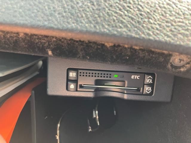 TOYOTA LEXUS IS250 2010 Image 31