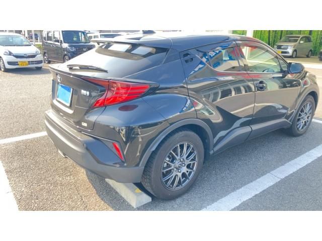 TOYOTA C-HR 2021 Image 31