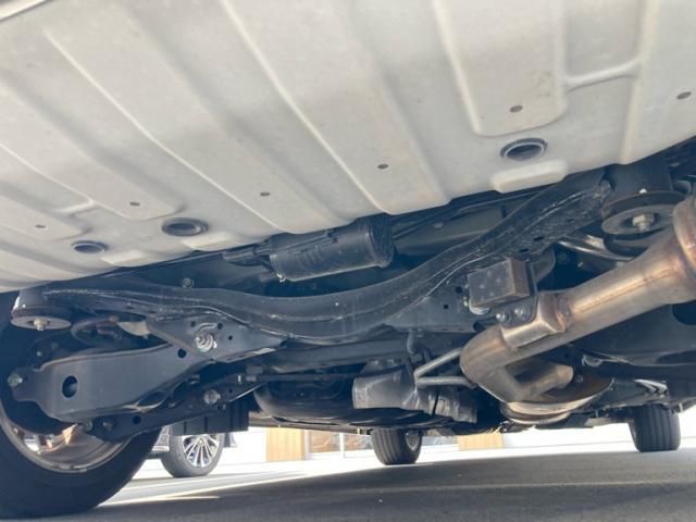 NISSAN ELGRAND 2022 Image 31