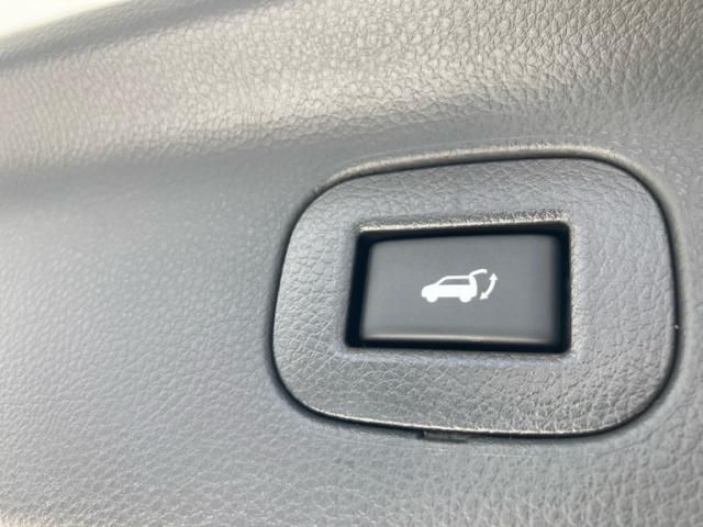 NISSAN ELGRAND 2022 Image 31