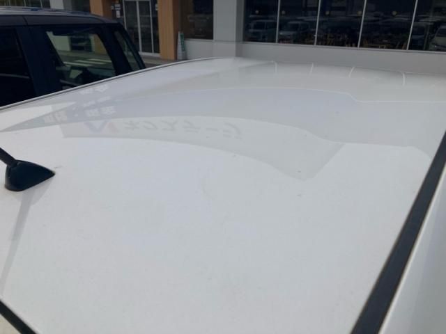 TOYOTA PRIUS ALPHA 2012 Image 31