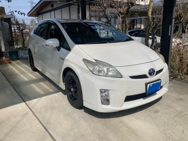 TOYOTA PRIUS 2010 Image 31