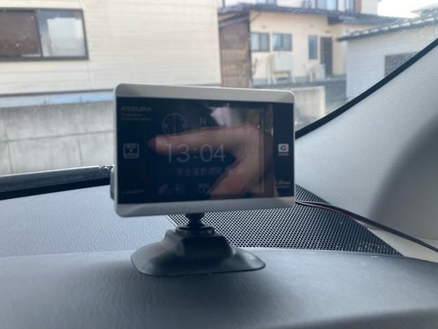 TOYOTA PRIUS 2010 Image 31