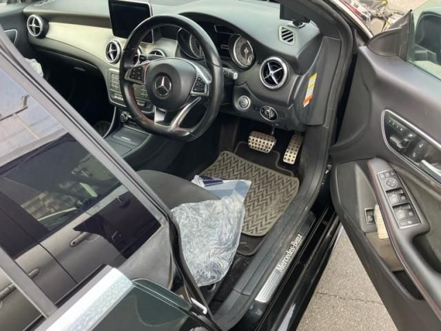MERCEDES BENZ CLA CL 2015 Image 31