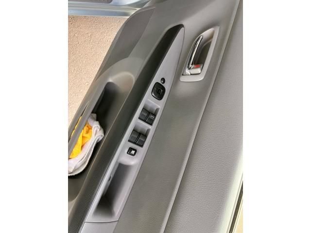 MAZDA DEMIO 2007 Image 31