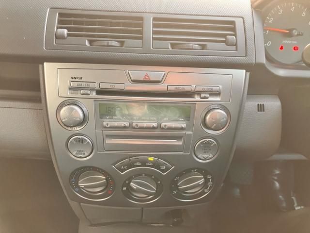 MAZDA DEMIO 2007 Image 31