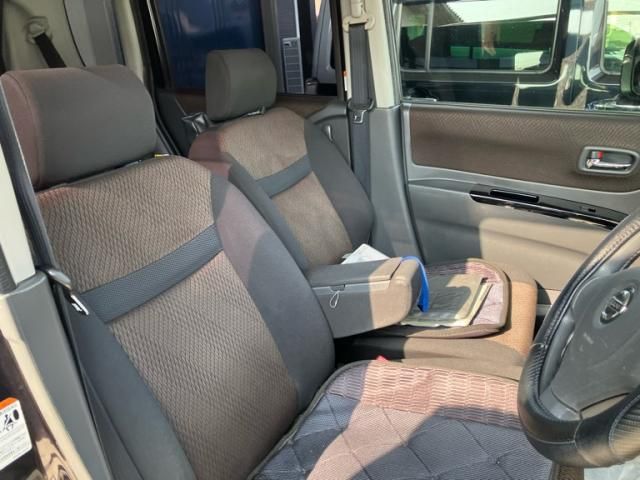 NISSAN ROOX 2010 Image 31