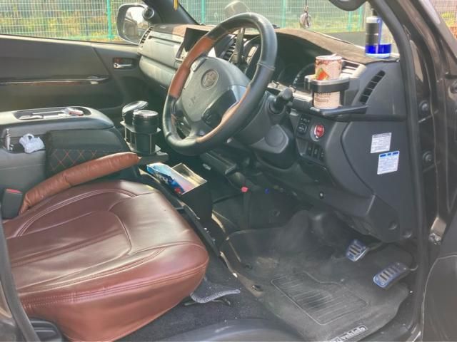 TOYOTA HIACE VAN 2WD 2019 Image 31