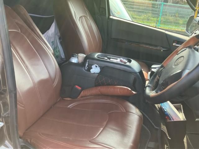 TOYOTA HIACE VAN 2WD 2019 Image 31