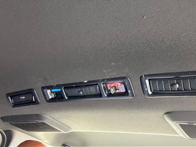 TOYOTA HIACE VAN 2WD 2019 Image 31