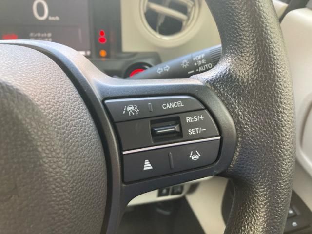 HONDA N BOX 2024 Image 31