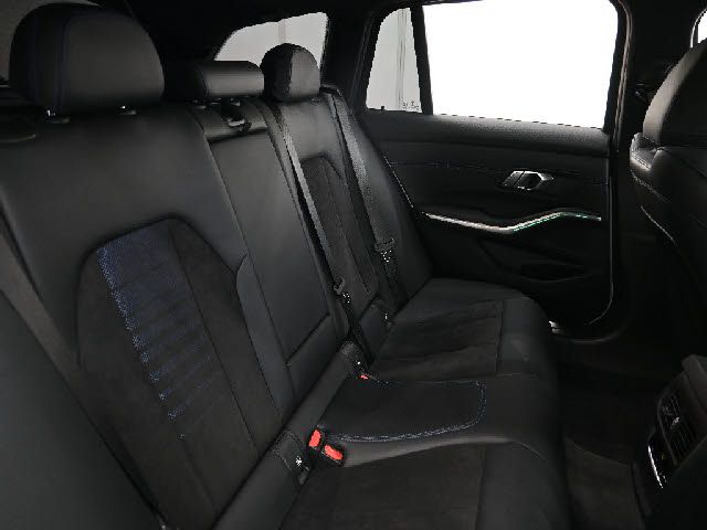 BMW 3SERIES TOURING 2021 Image 31
