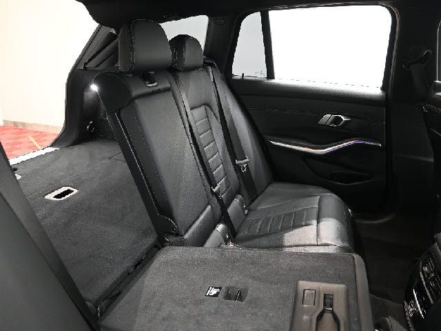 BMW 3SERIES TOURING 2022 Image 31