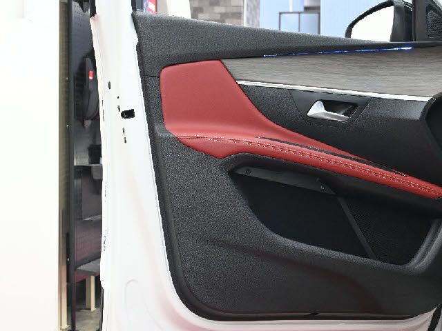 PEUGEOT 5008 2022 Image 31