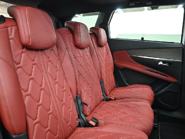 PEUGEOT 5008 2022 Image 31