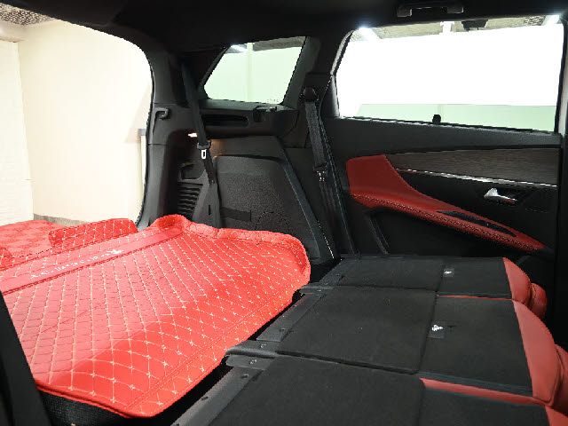 PEUGEOT 5008 2022 Image 31