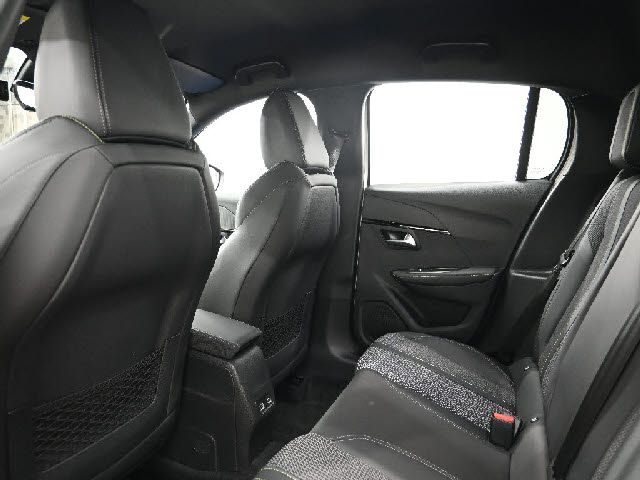PEUGEOT 208 2024 Image 31