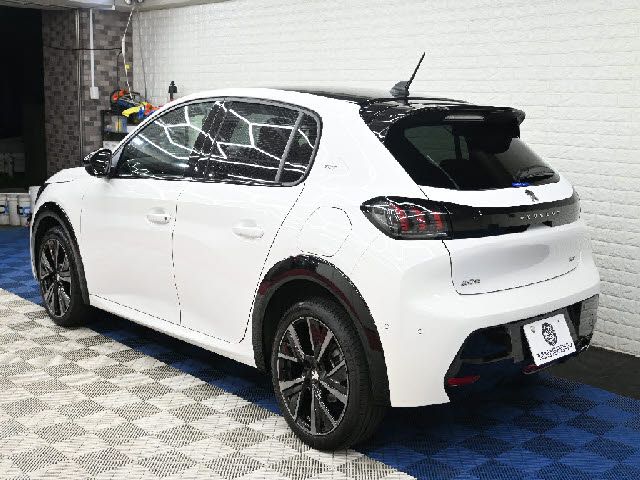 PEUGEOT 208 2024 Image 31