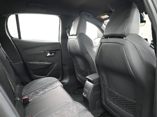 PEUGEOT 208 2024 Image 31