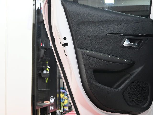 PEUGEOT 208 2024 Image 31