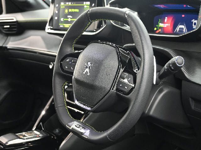 PEUGEOT 208 2024 Image 31