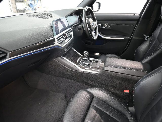 BMW 3SERIES SEDAN 2019 Image 31
