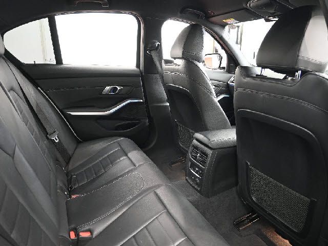 BMW 3SERIES SEDAN 2019 Image 31