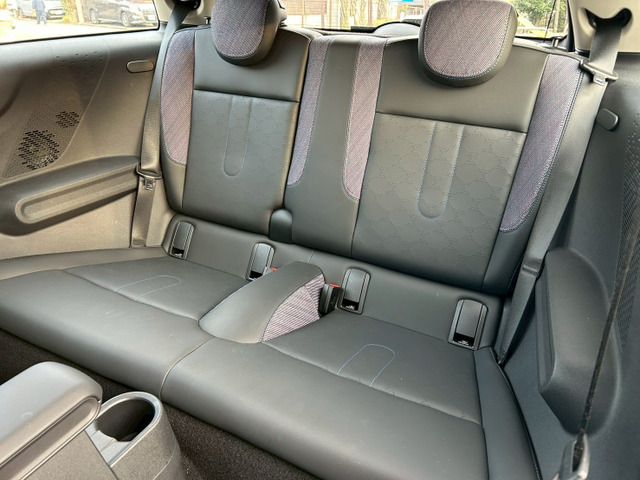 BMW MINI COOPER 2024 Image 31