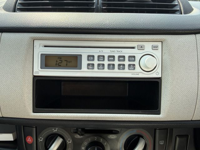 SUBARU R2 2009 Image 31