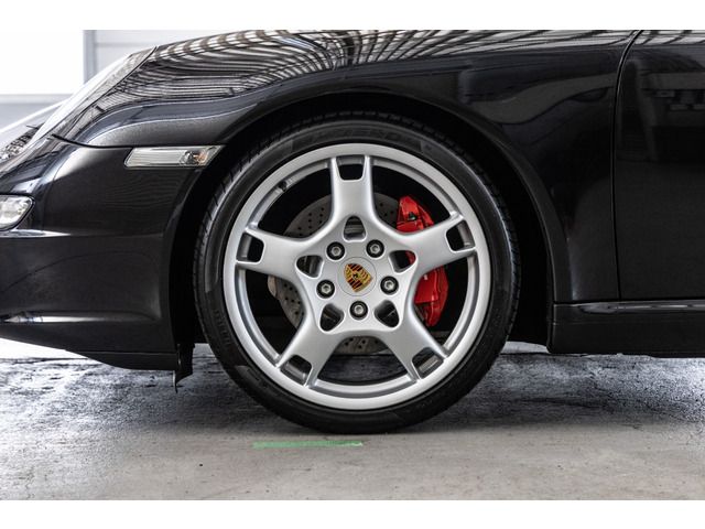 PORSCHE 911 2006 Image 31