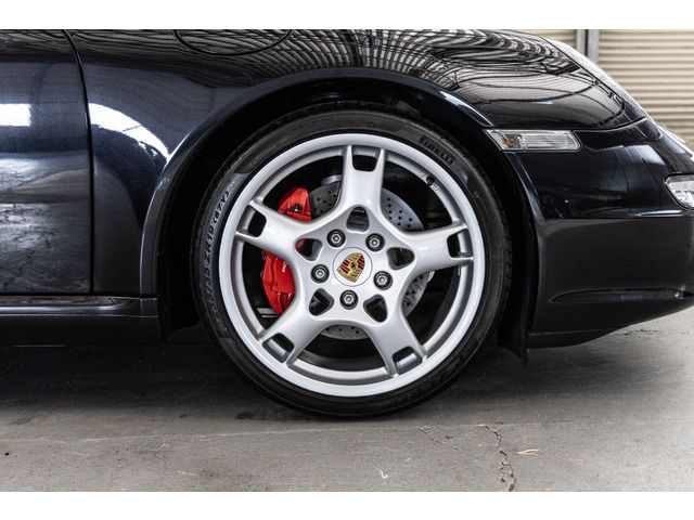 PORSCHE 911 2006 Image 31