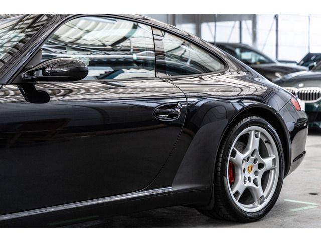 PORSCHE 911 2006 Image 31