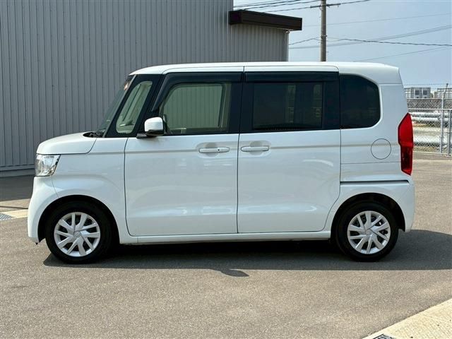 HONDA N BOX 2022 Image 31