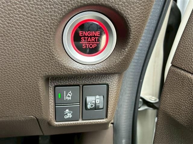 HONDA N BOX 2022 Image 31