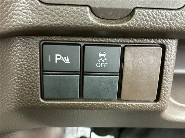 HONDA N BOX 2022 Image 31