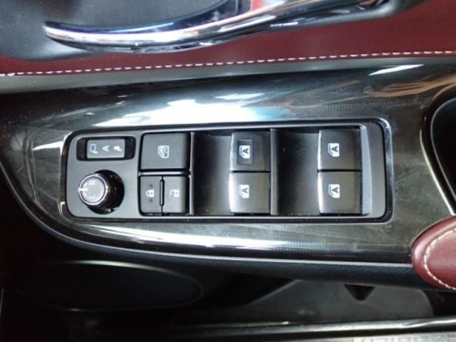 TOYOTA HARRIER HYBRID 2019 Image 31