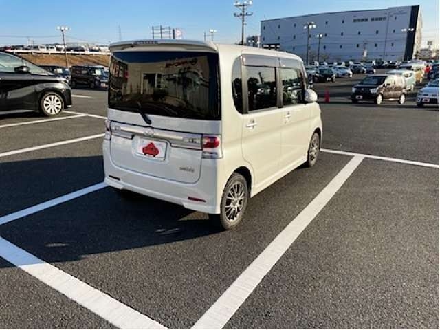 DAIHATSU TANTO CUSTOM 2010 Image 31