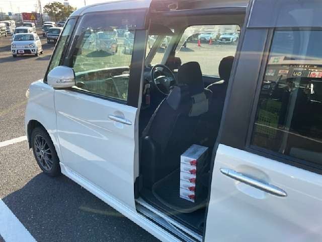 DAIHATSU TANTO CUSTOM 2010 Image 31