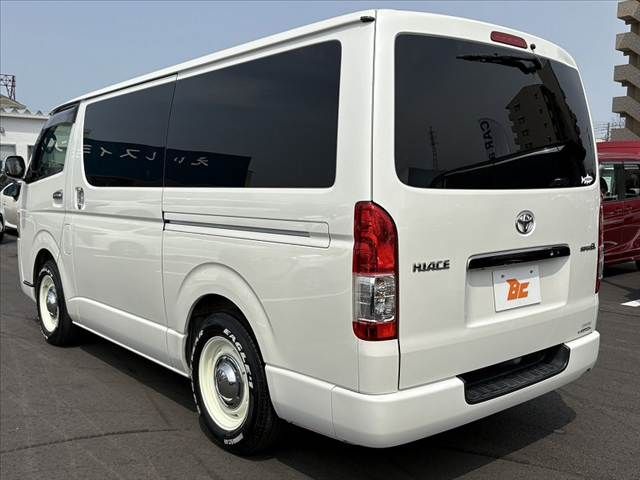 TOYOTA HIACE VAN 4WD 2015 Image 31