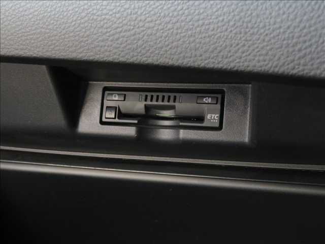 TOYOTA HARRIER 2WD 2014 Image 31