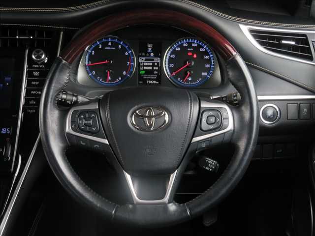 TOYOTA HARRIER 2WD 2014 Image 31