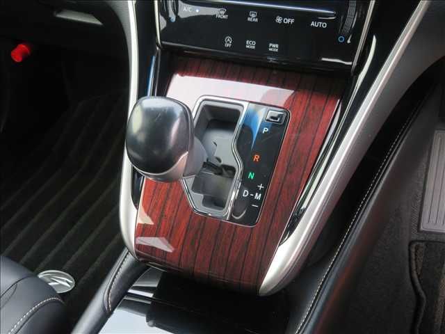 TOYOTA HARRIER 2WD 2014 Image 31