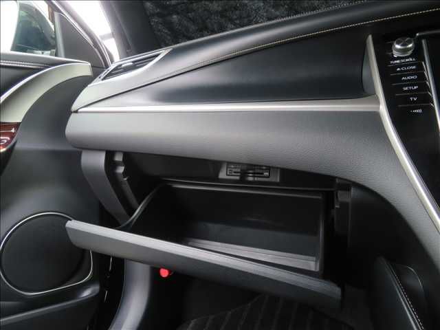 TOYOTA HARRIER 2WD 2014 Image 31