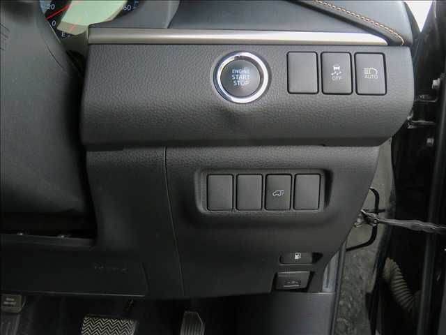 TOYOTA HARRIER 2WD 2014 Image 31