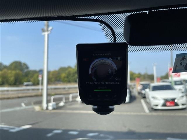 BMW MINI COOPER S 5DOOR 2019 Image 31